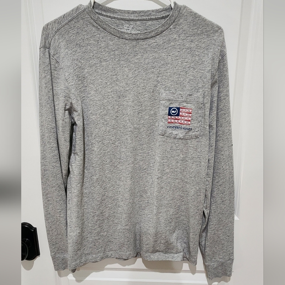 Vineyard Vines Men's Heather Gray Long Sleeve Tee With Baseball Theme